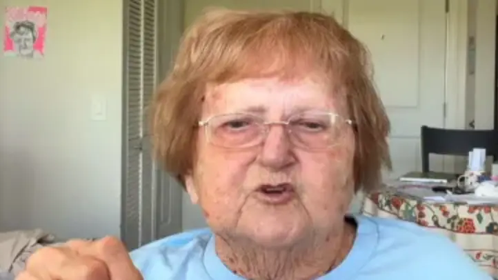 TikTok/@grandma_droniak