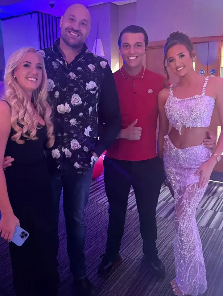 Noah Price, 18, popped the question to Venezuela Fury, 16, in front of 300 guests at her 'sweet sixteen' birthday party (Instagram/@parisfury1)