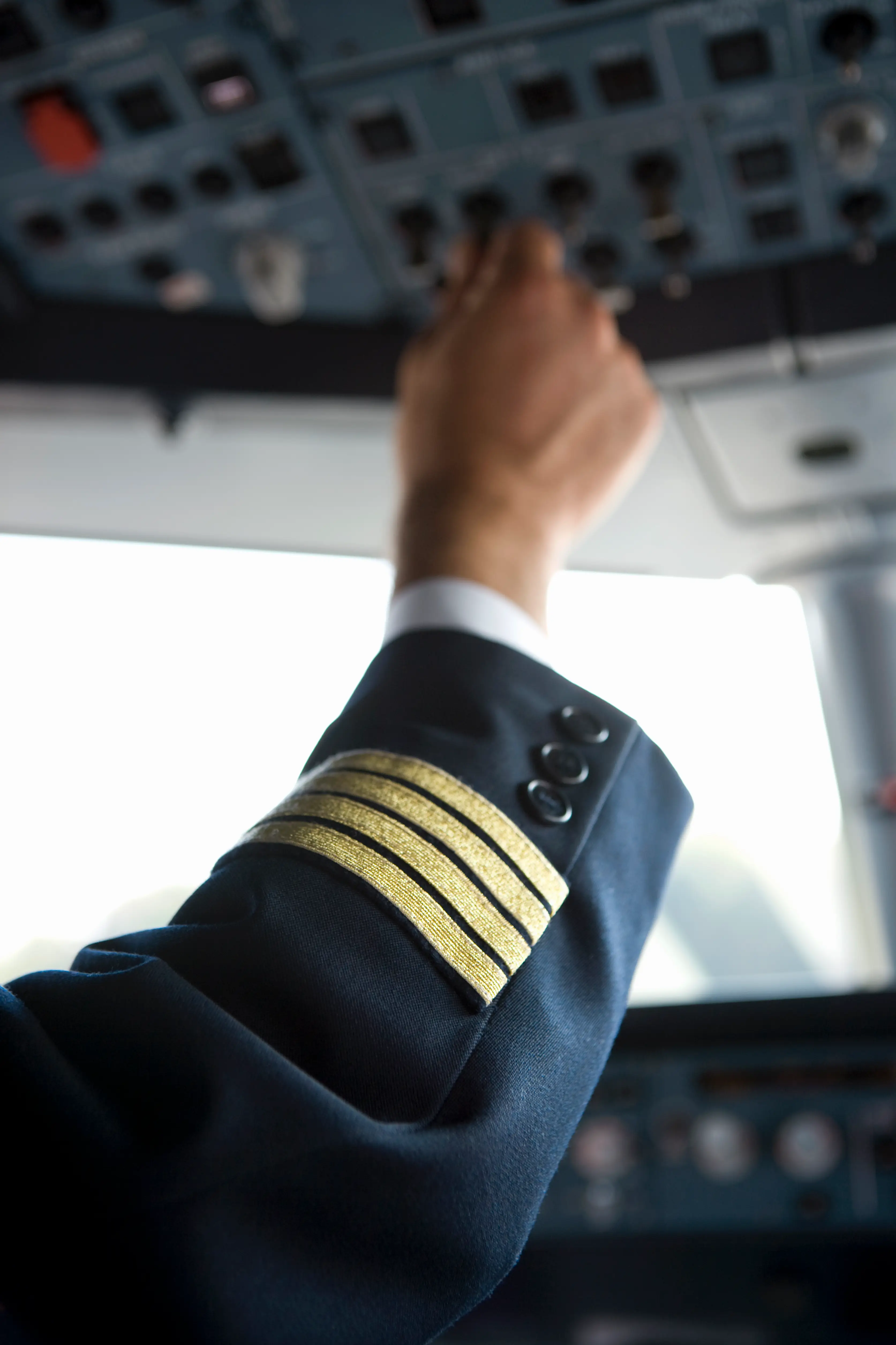 A pilot has shared his top tip for dealing with turbulence. (