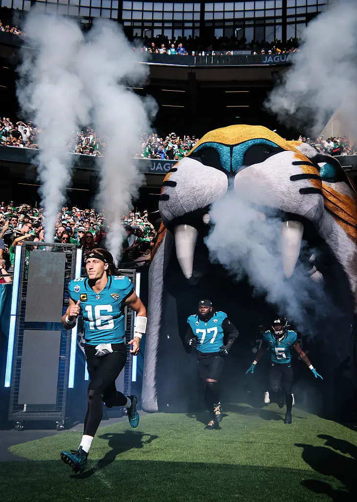 Jacksonville getting booed onto their own home turf out of a giant Jaguar head. (Ryan Pierse/Getty Images)