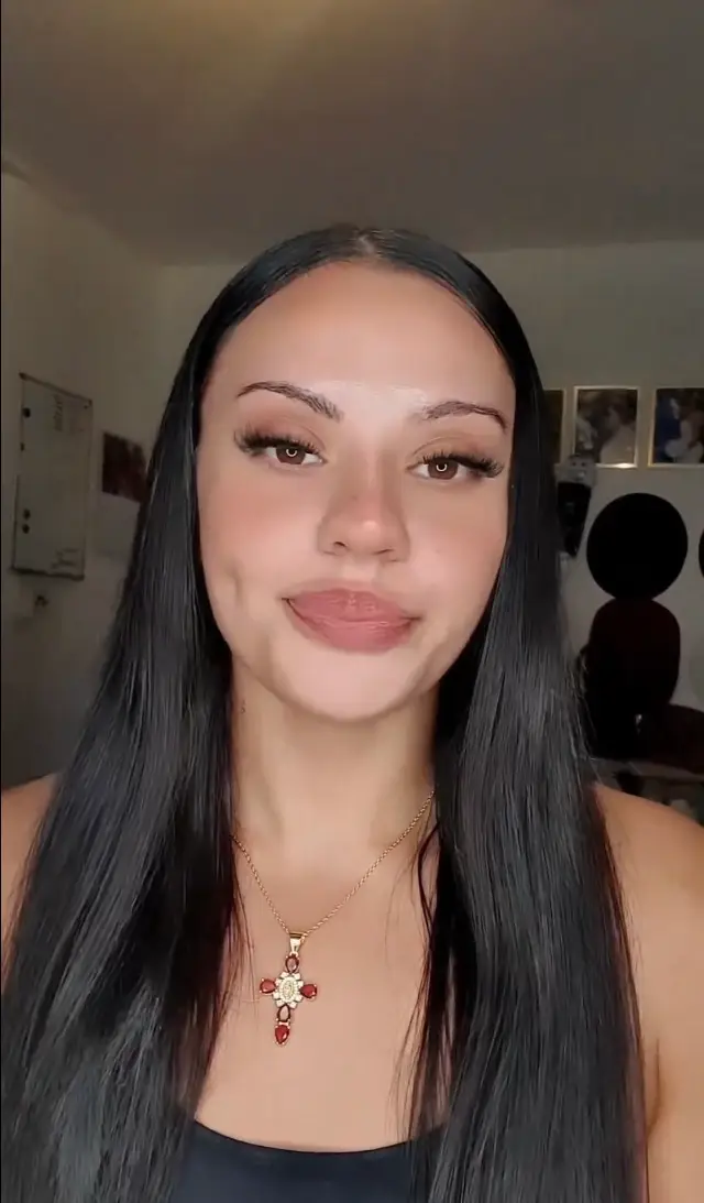 Linda De Sousa Abreu, 30, shared a video addressing the scandal online (Linda De Sousa Abreu)