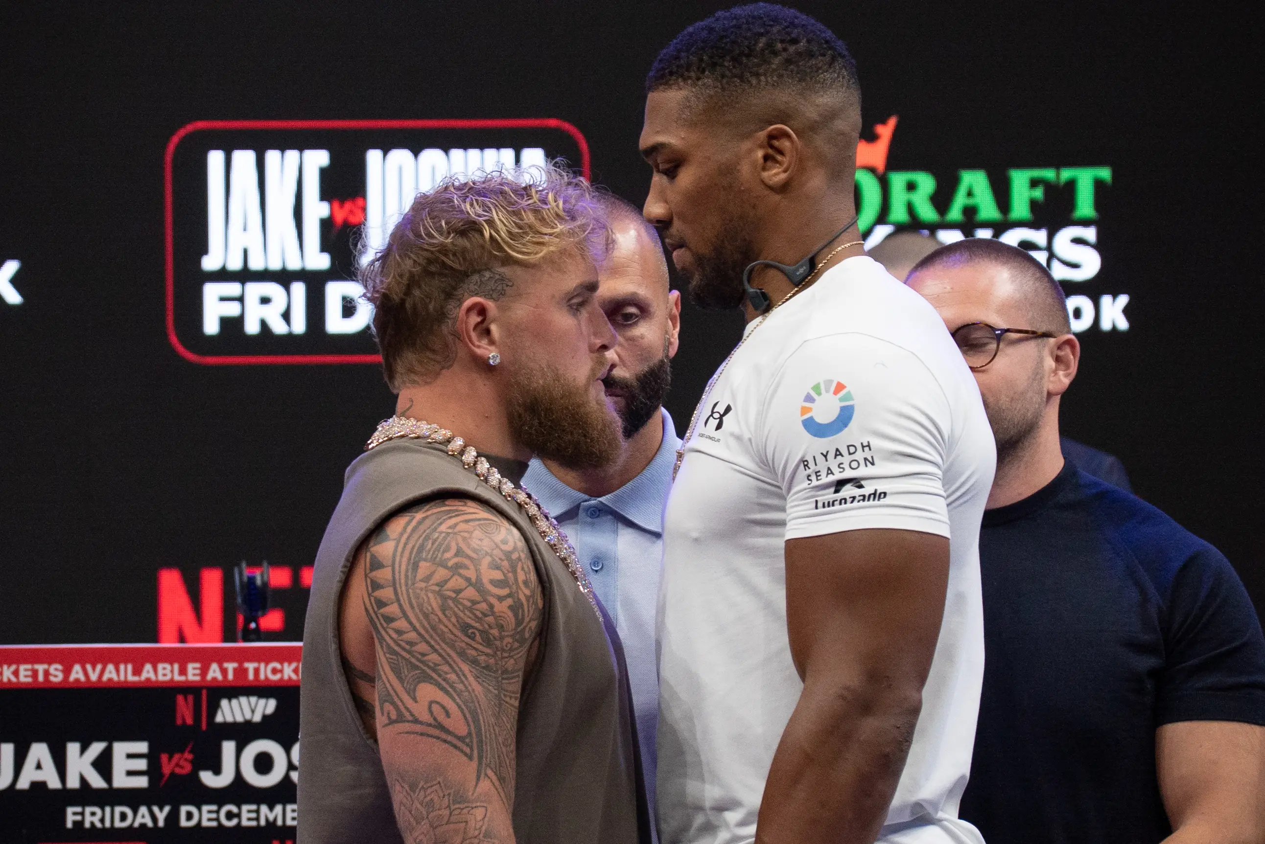 Anthony Joshua and Jake Paul (Jesus Olarte/Anadolu via Getty Images)