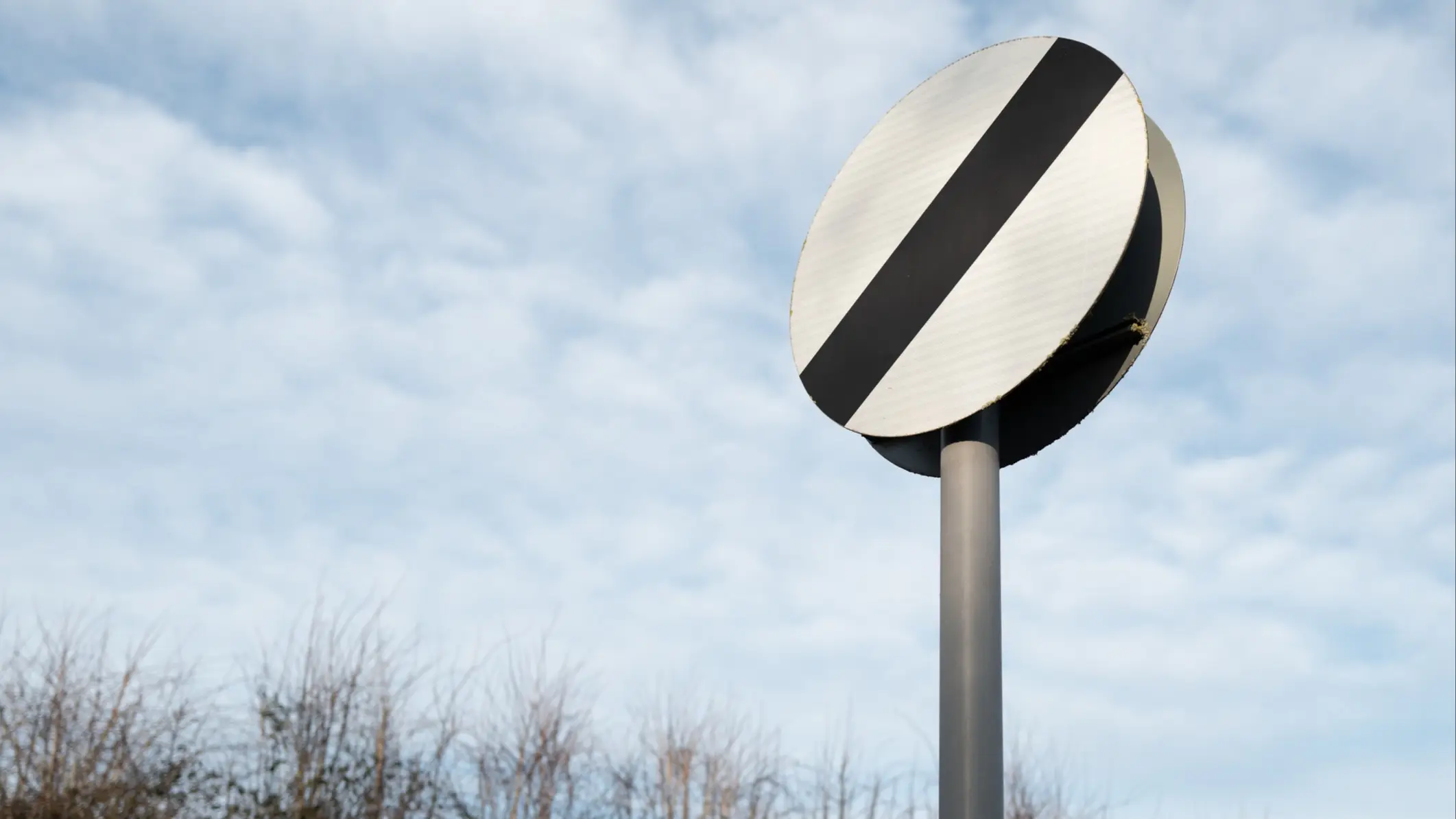 '99% of UK drivers' have no idea what common road sign actually means