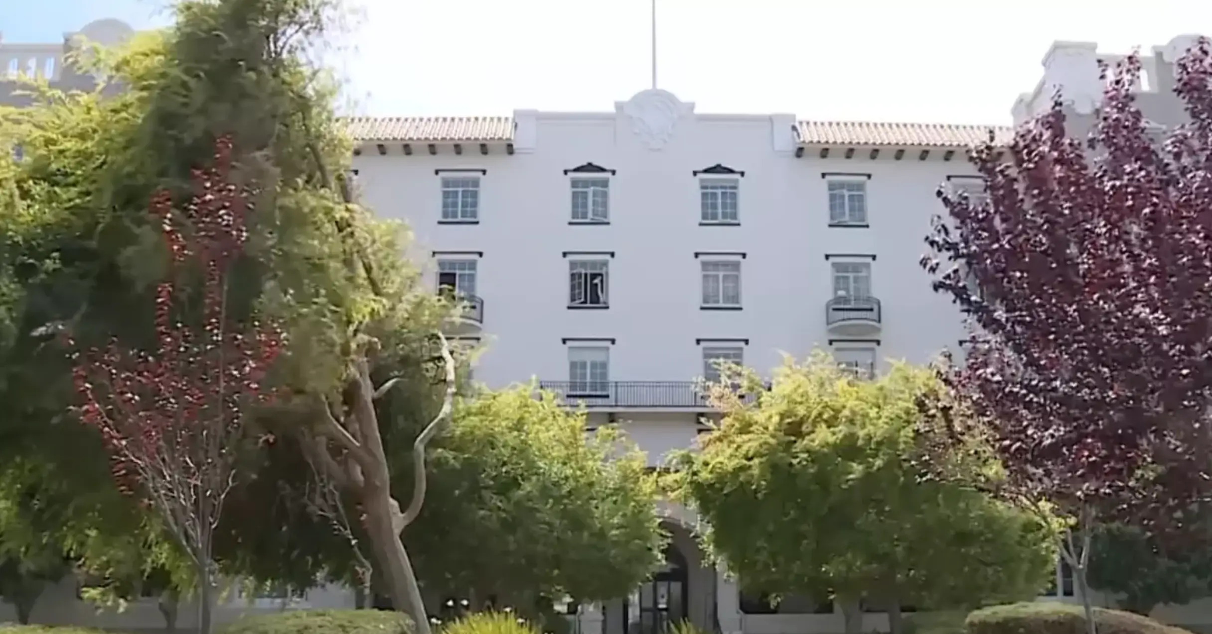 She's lived at Forest Hill Manor for 22 years (KSBW)