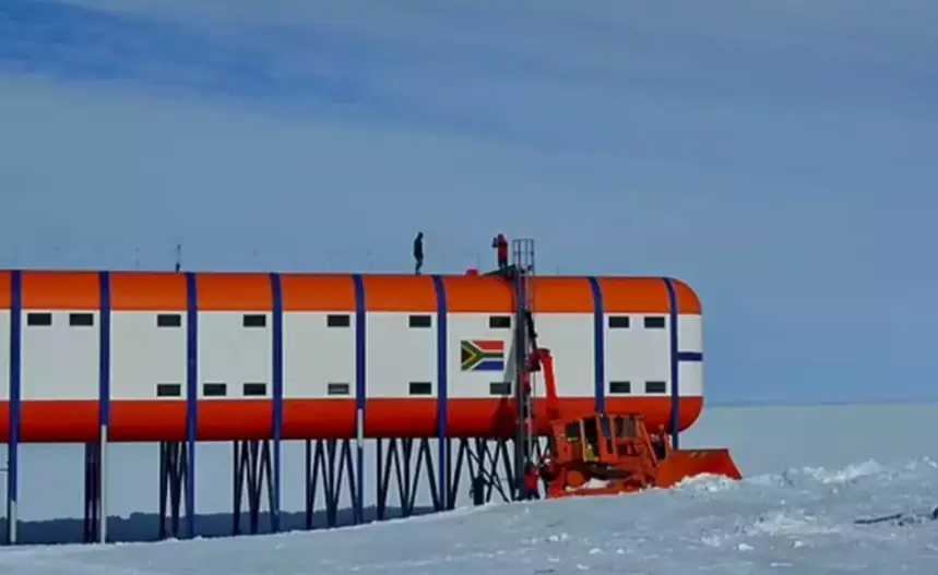 A scientist in the base is fearing for their safety (South Africa National Antarctic Programme)