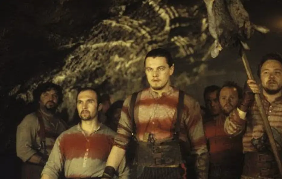 Stephen Graham and Leonardo DiCaprio worked together on 'Gangs of New York' in 2002.