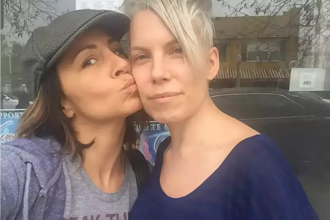 Molly wished that everyone had her new perspective on life (Dying For Sex Podcast)