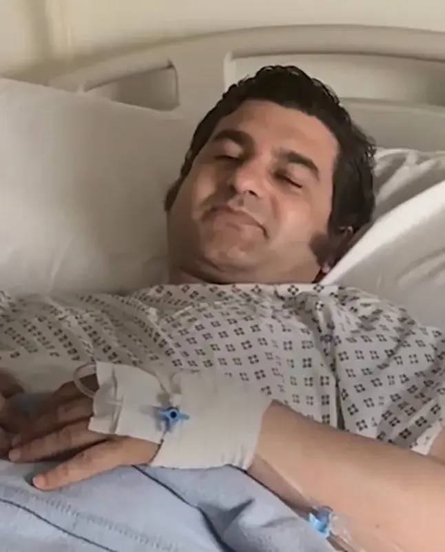 Spanish matador Morante de la Puebla was badly injured during a bullfighting event in Seville (Instagram/@elmundo_es)