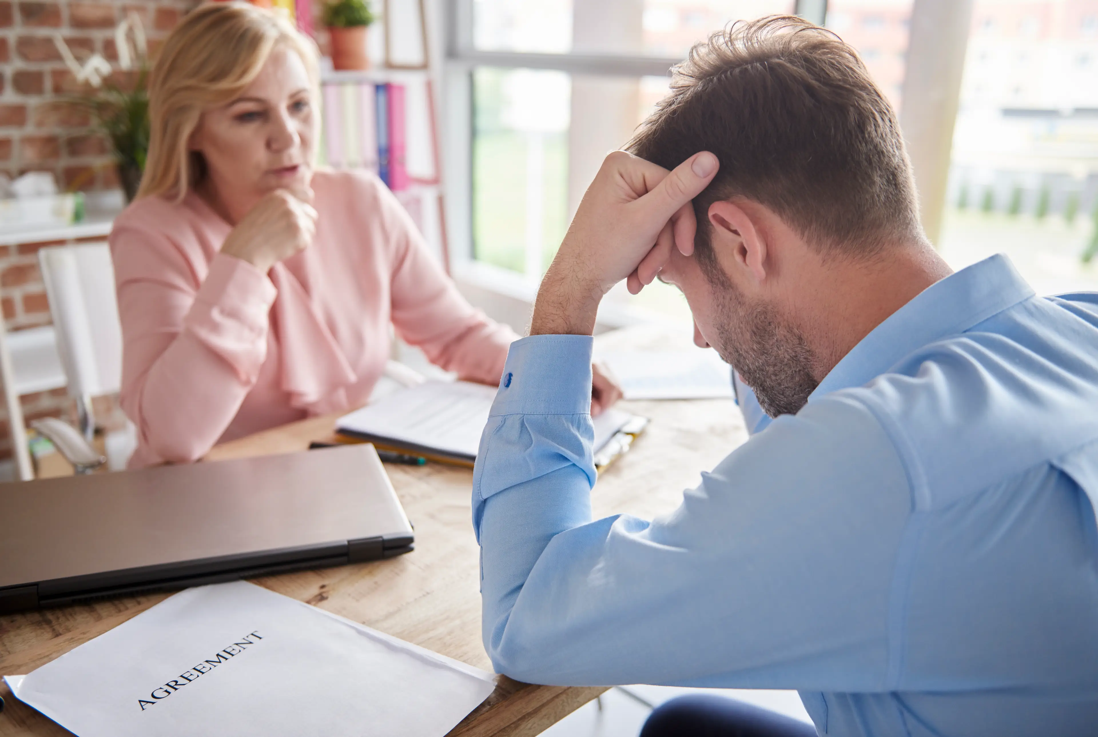 A psychotherapist has shared the key things to look out for (Getty stock image)