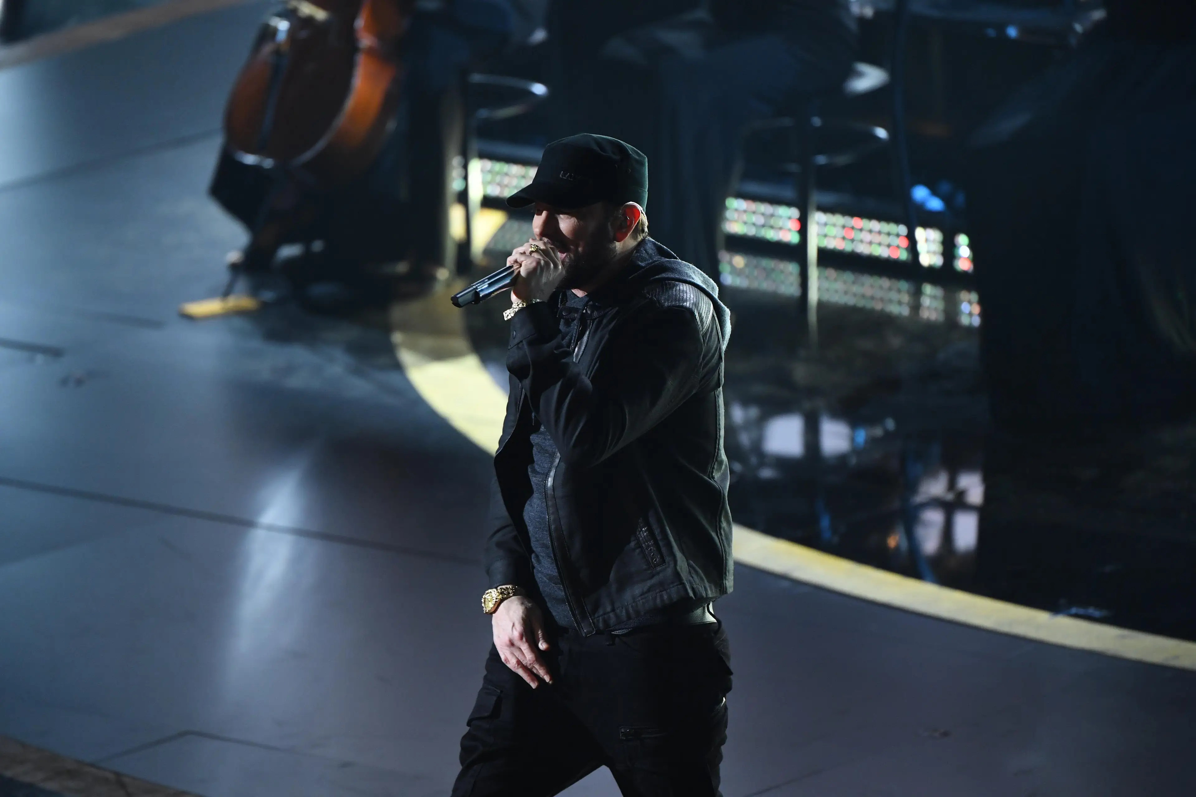 Slim Shady will be keeping his bits stowed away.