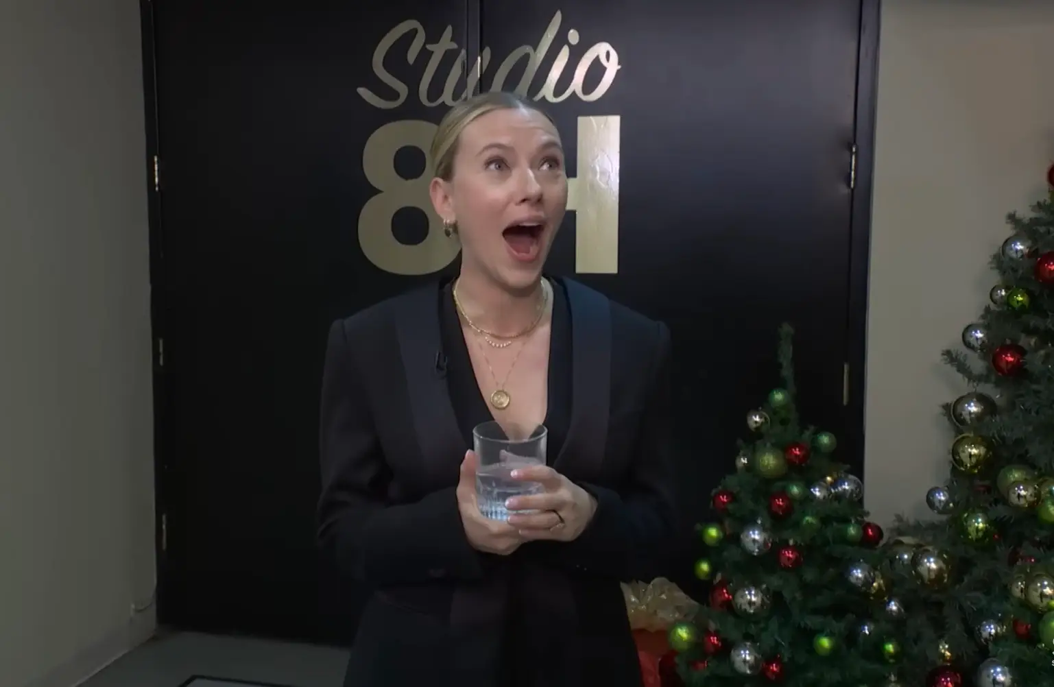 Scarlett Johansson's hilarious reaction to the joke left fans creasing (NBC)