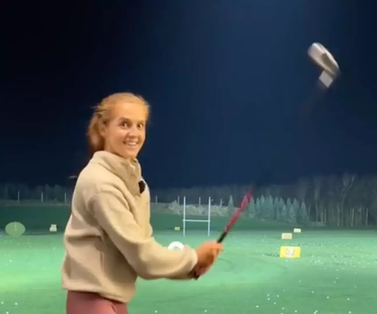 Pro golfer Georgia Ball was given some advice by a misguided stranger (TikTok/georgiagolfcoach)
