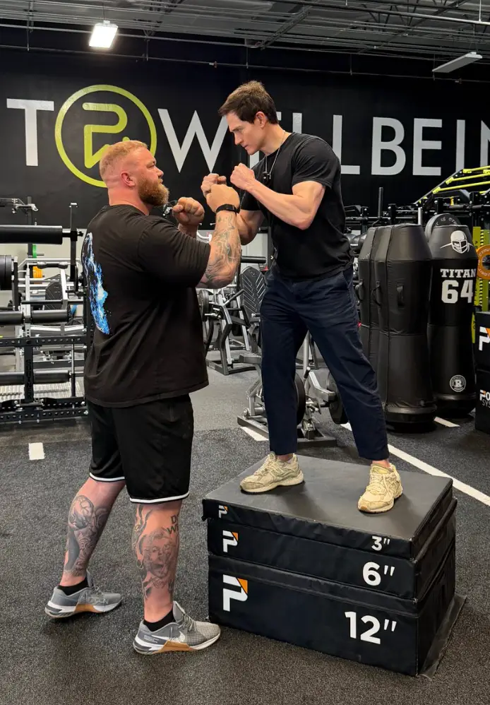 The biohacker visited Thor in the gym this week. (@bryan_johnson/X)
