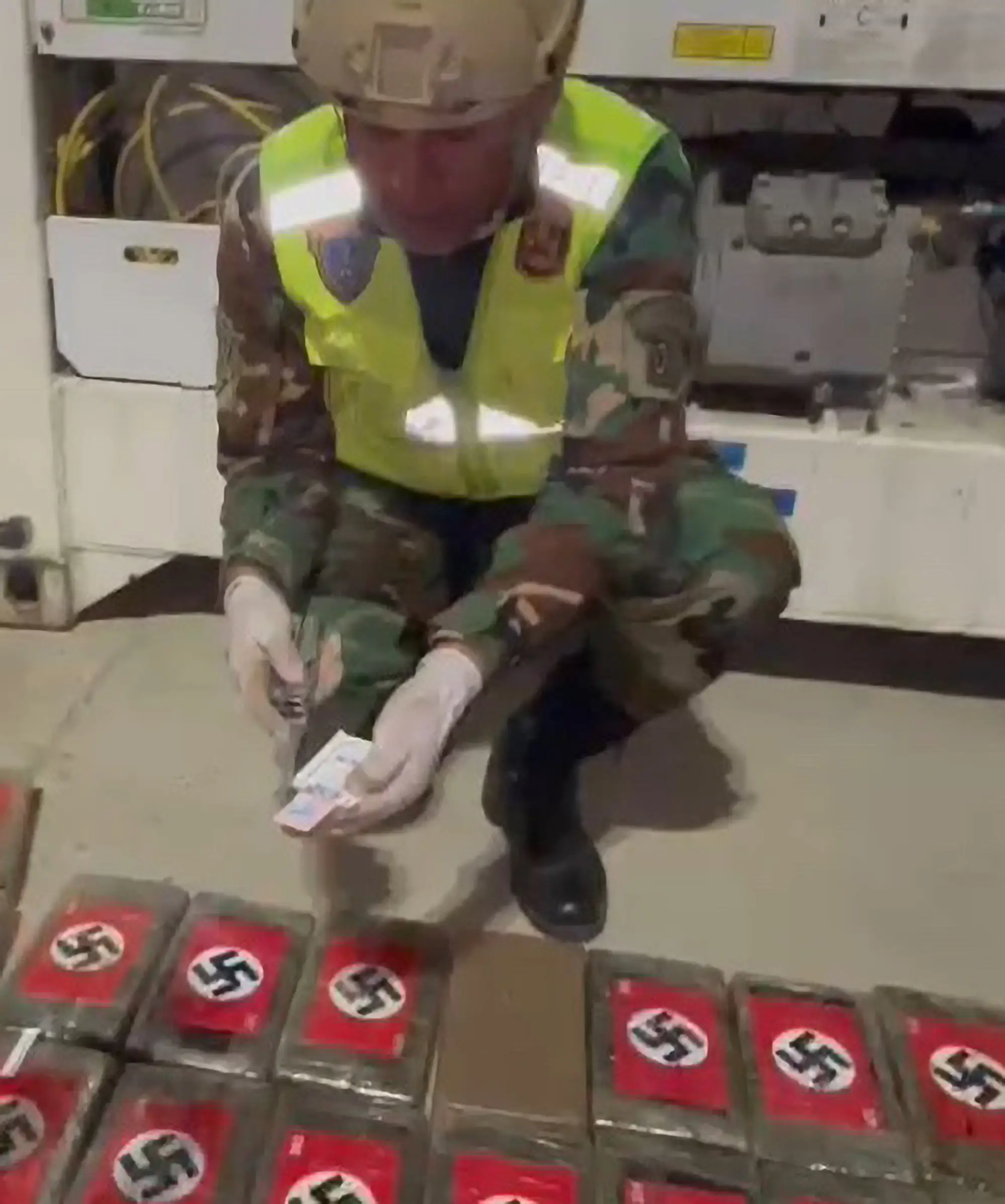 The Peruvian authorities are investigating which cartel was responsible.