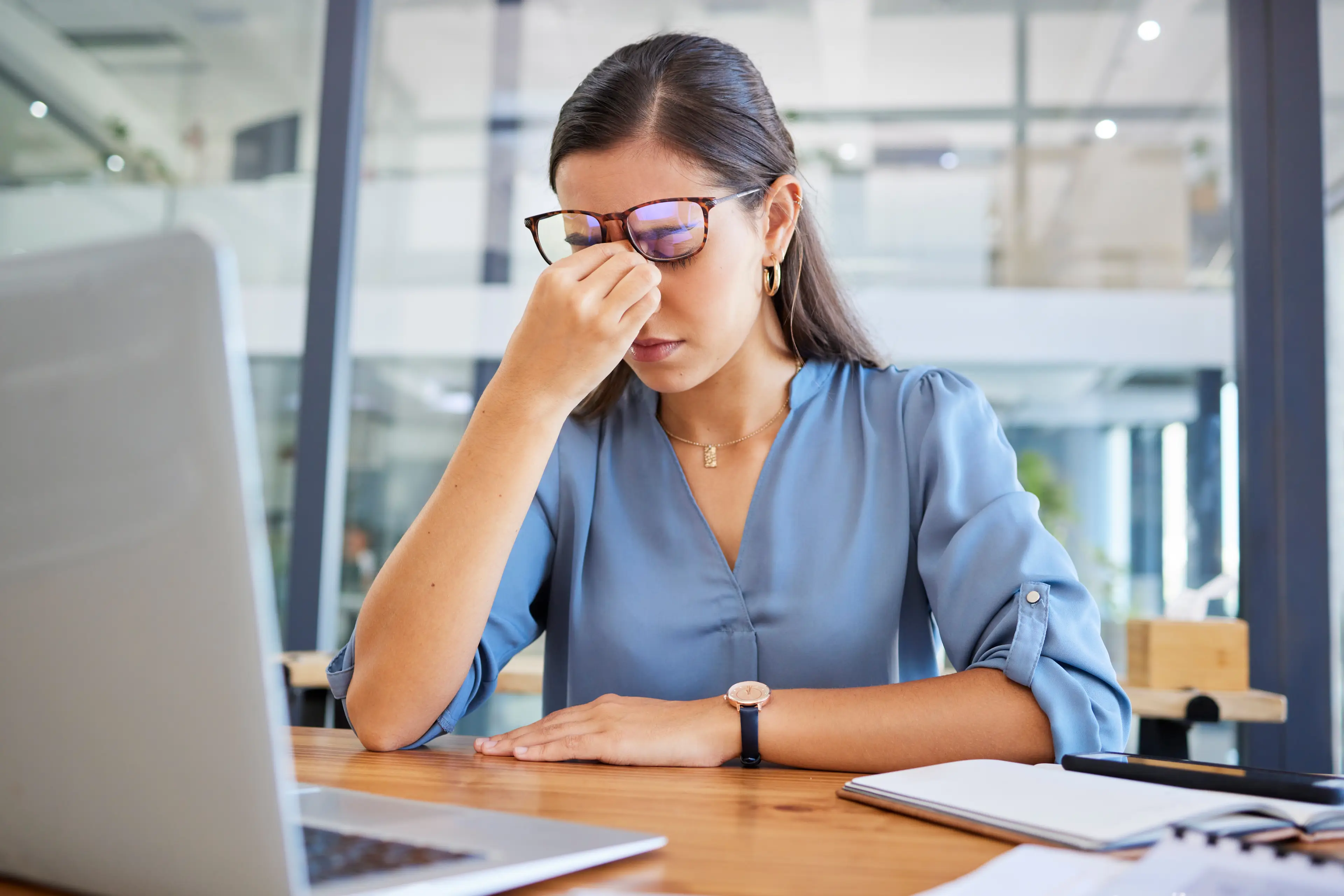 Emotional exhaustion can lead to burnout (PeopleImages via Getty Images)