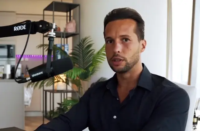 Tristan Tate lives in Romania with his brother.