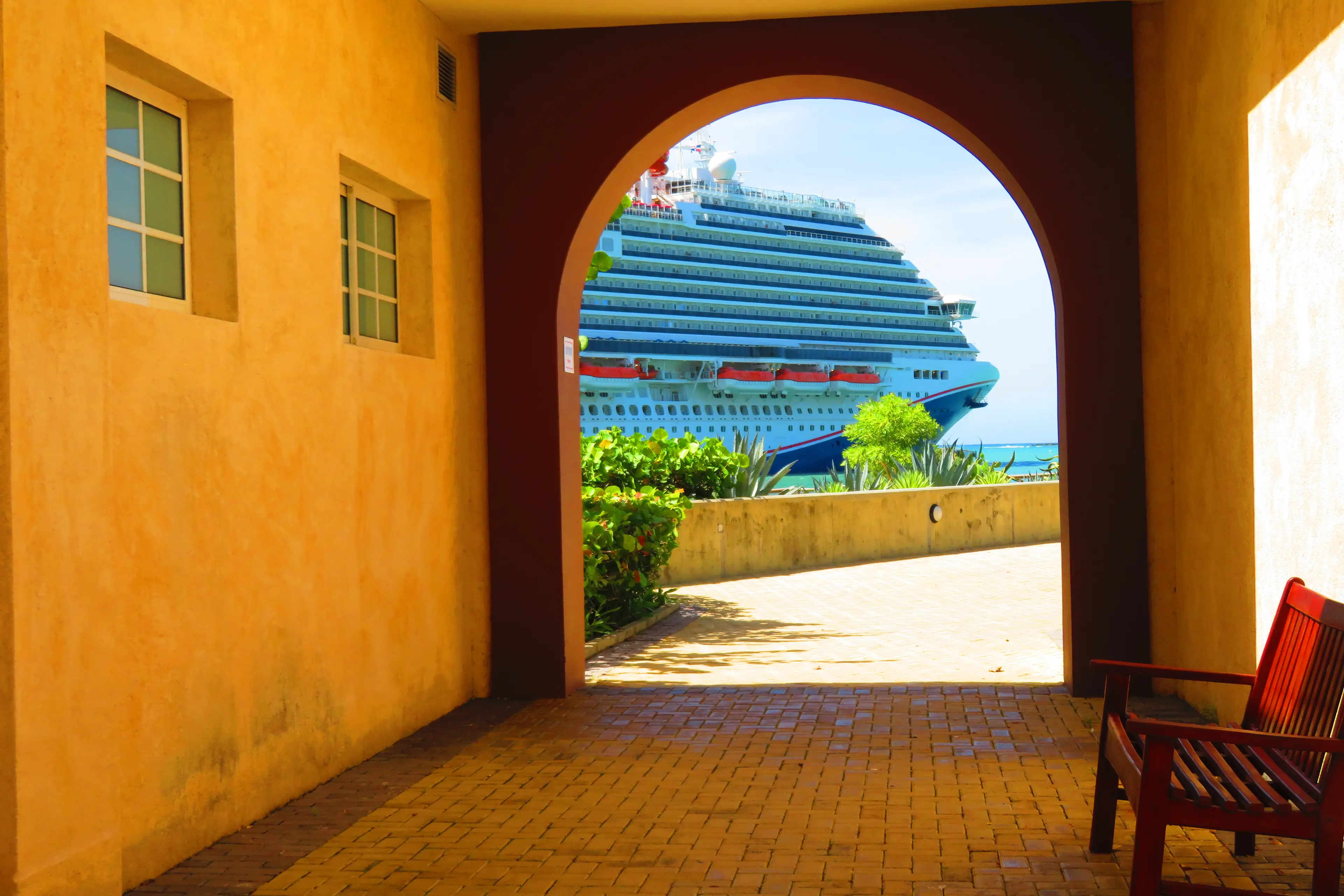 Cruise fans were quick to judge the question (Getty Stock Images)