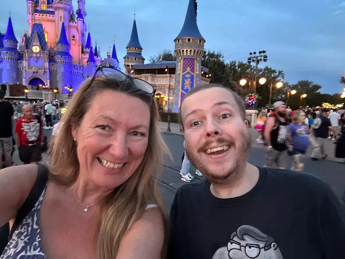 Hamish Graham pictured with mum Sarah, who pushed medics to conduct further blood tests (MEN Media/Hamish Graham)