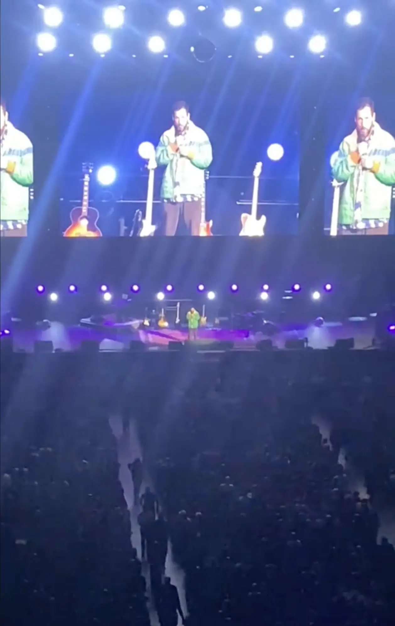 The concerned comedian stopped his set to help guide medics to a fan.