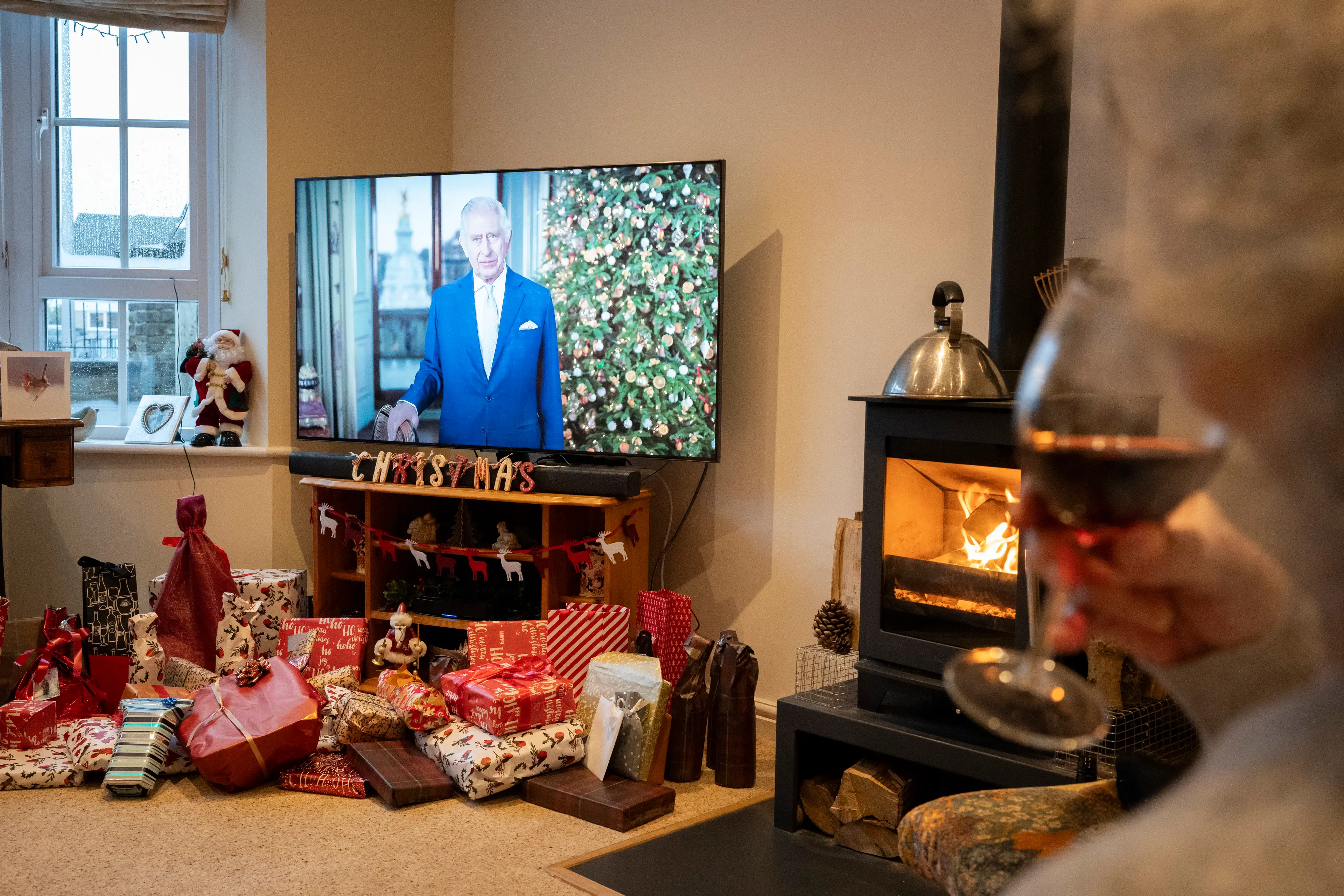 Many Brits sit down for the speech each year. (Richard Baker / In Pictures via Getty Images)