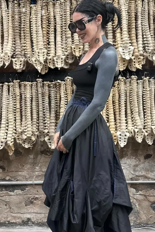 She blacked out her tattoos after growing 'fed up' of the designs on her skin (Instagram/@thekatvond)