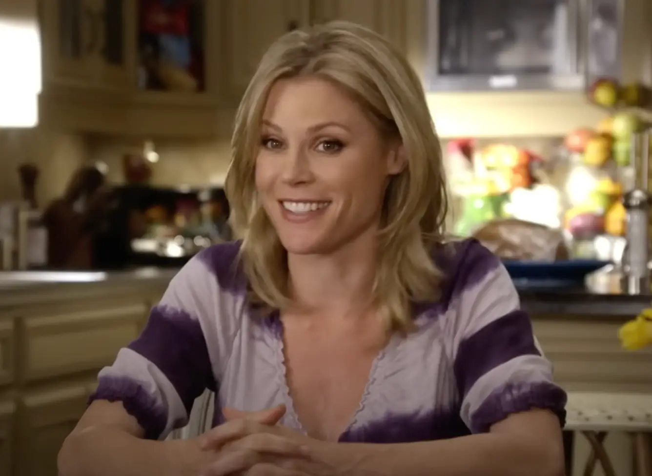 Julie Bowen in Modern Family.