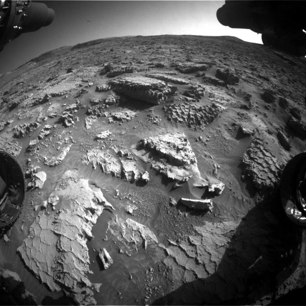 NASA’s Mars rover Curiosity captured this image of its current workspace, containing well-preserved polygonal shaped fractures, with waffle or honeycomb patterns. The rover acquired this image using its Front Hazard Avoidance Camera (NASA/JPL-Caltech)