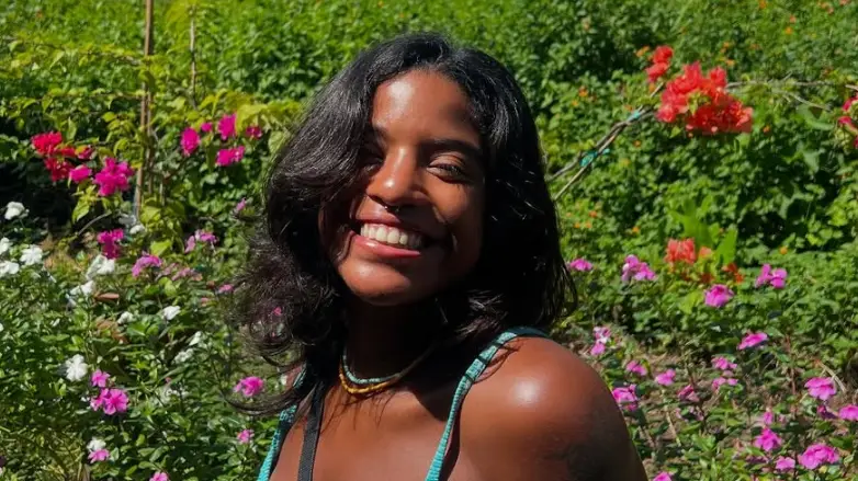 Instagram/@ajulianamarins