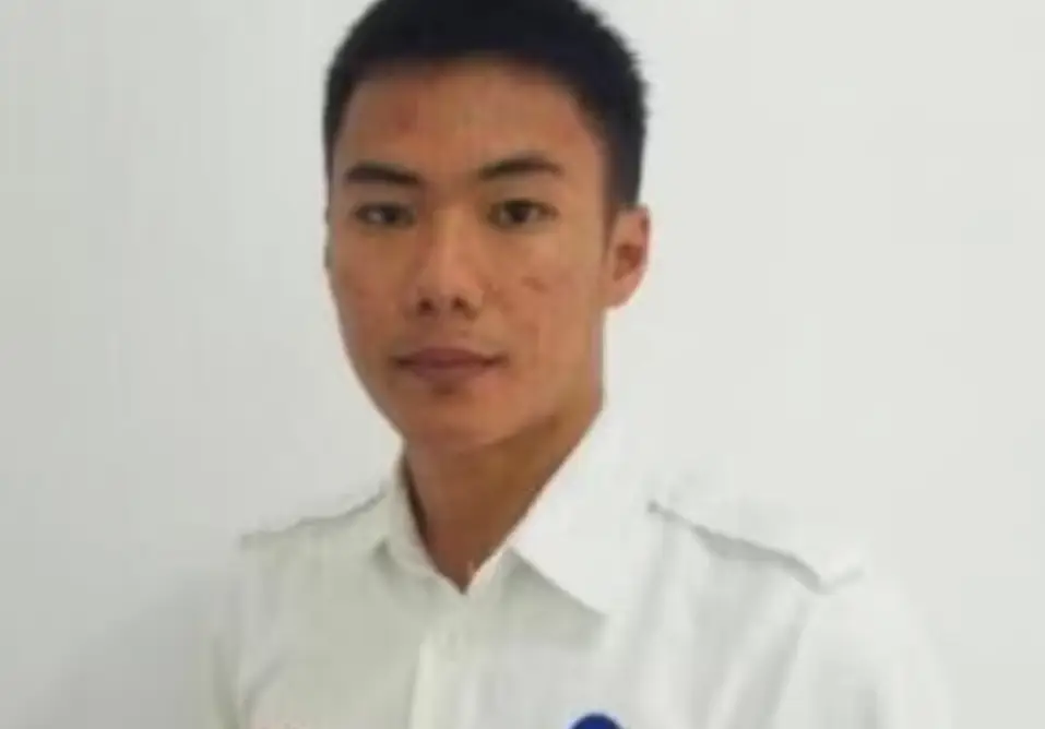 Anthonius Gunawan Agung stayed at his post until he could see the plane had left, and tragically died from injuries suffered while trying to leave (Indonesia Airnav)