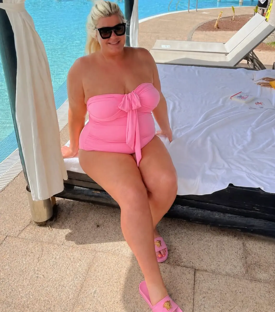 An absolute stunner of a queen. (gemmacollins/Instagram)
