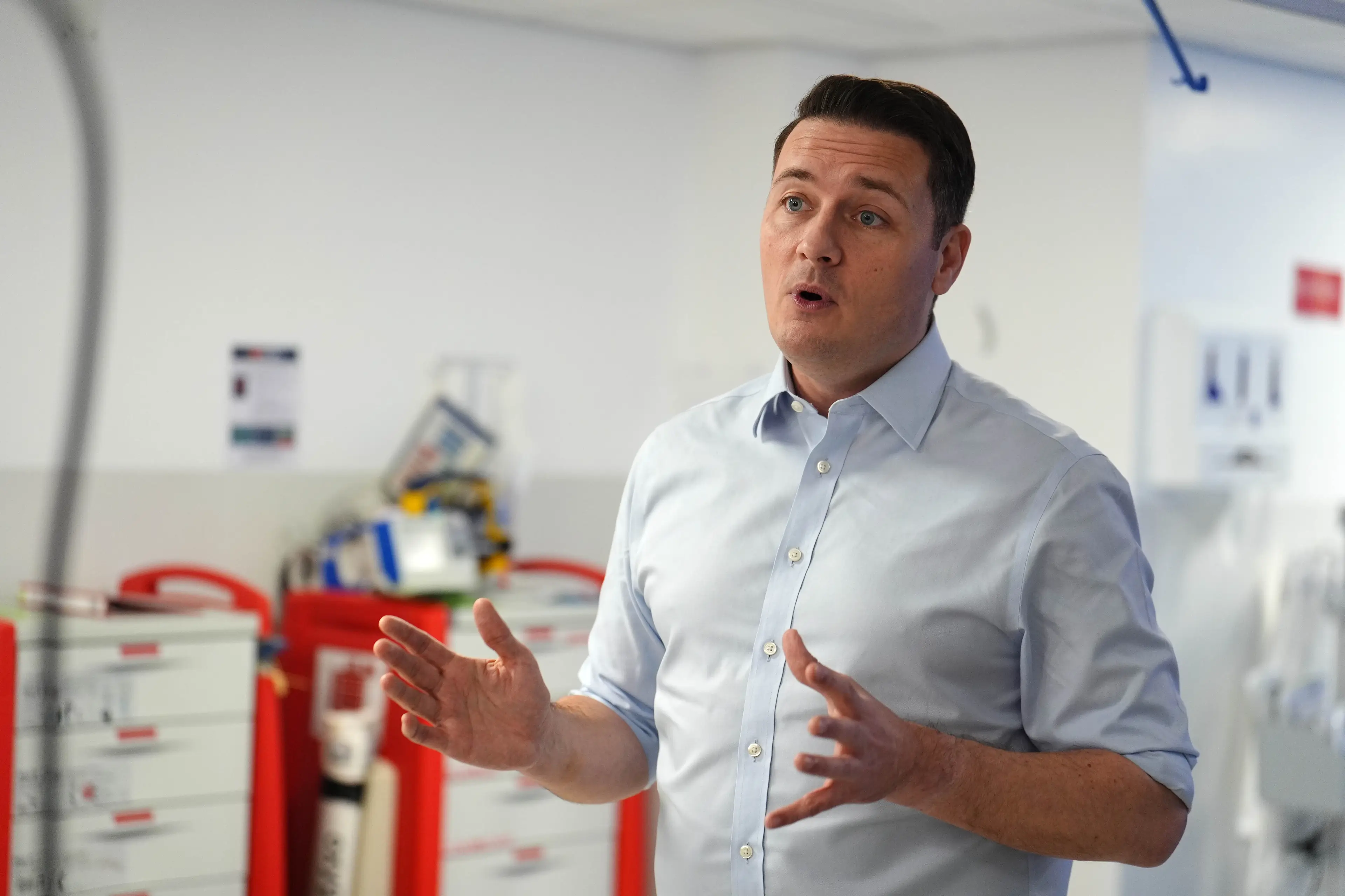 Wes Streeting warned that kissing as well as sharing vapes and drinks could contribute to the spread of the deadly strain (Martin Rickett/PA Wire)
