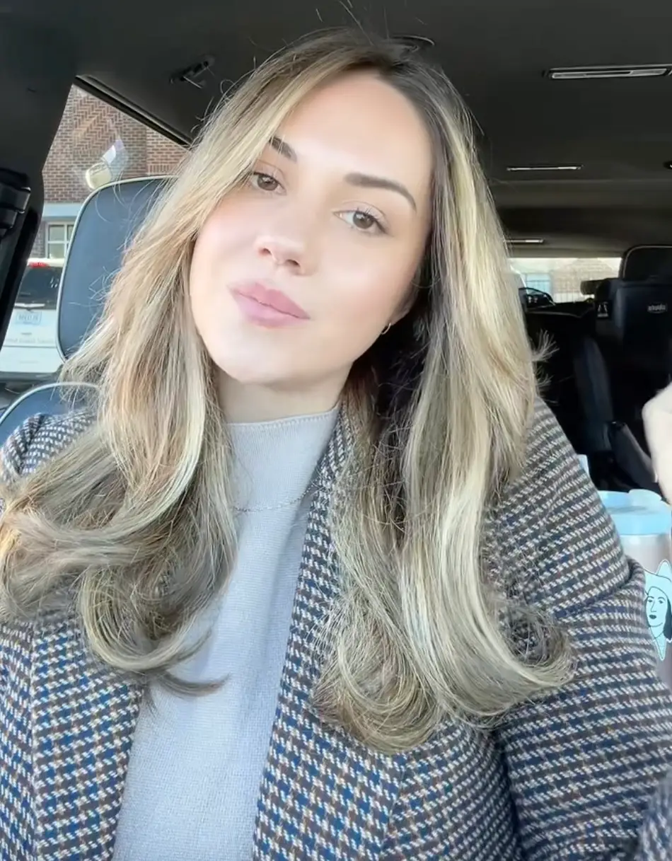 She said that staff shouldn't have to use their 'time off to handle life-changing events' (TikTok/@bunchesofbeggs)