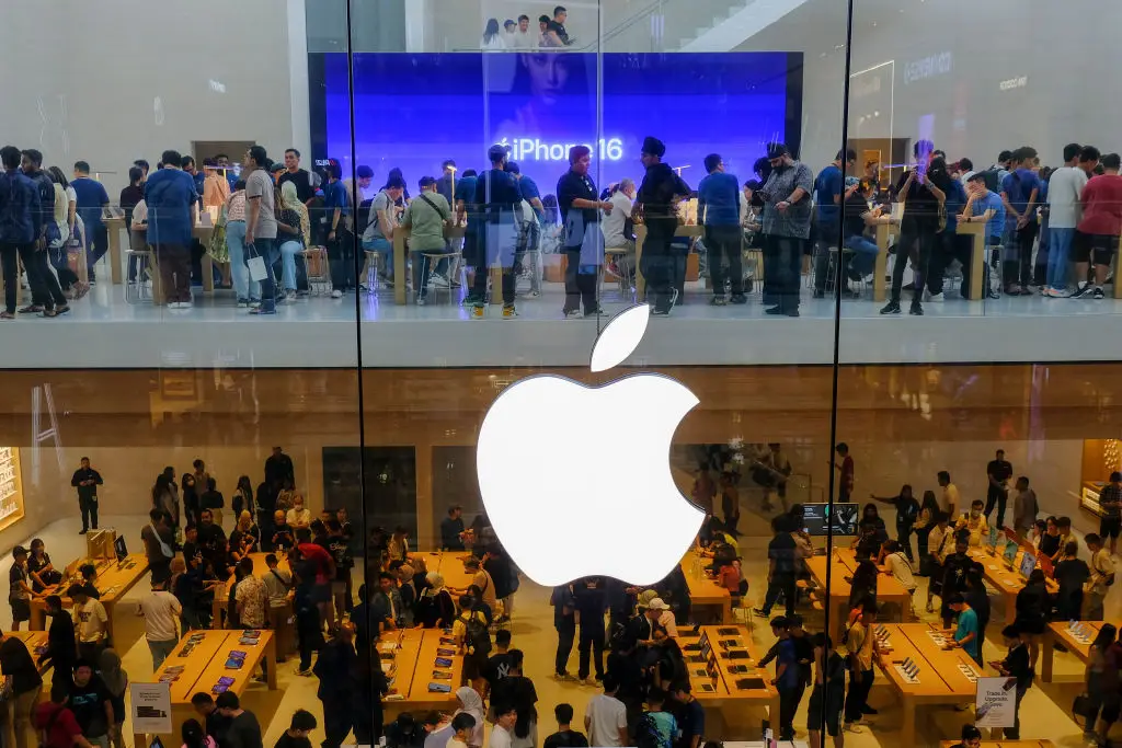 (Faris Hadziq/SOPA Images/LightRocket via Getty Images)