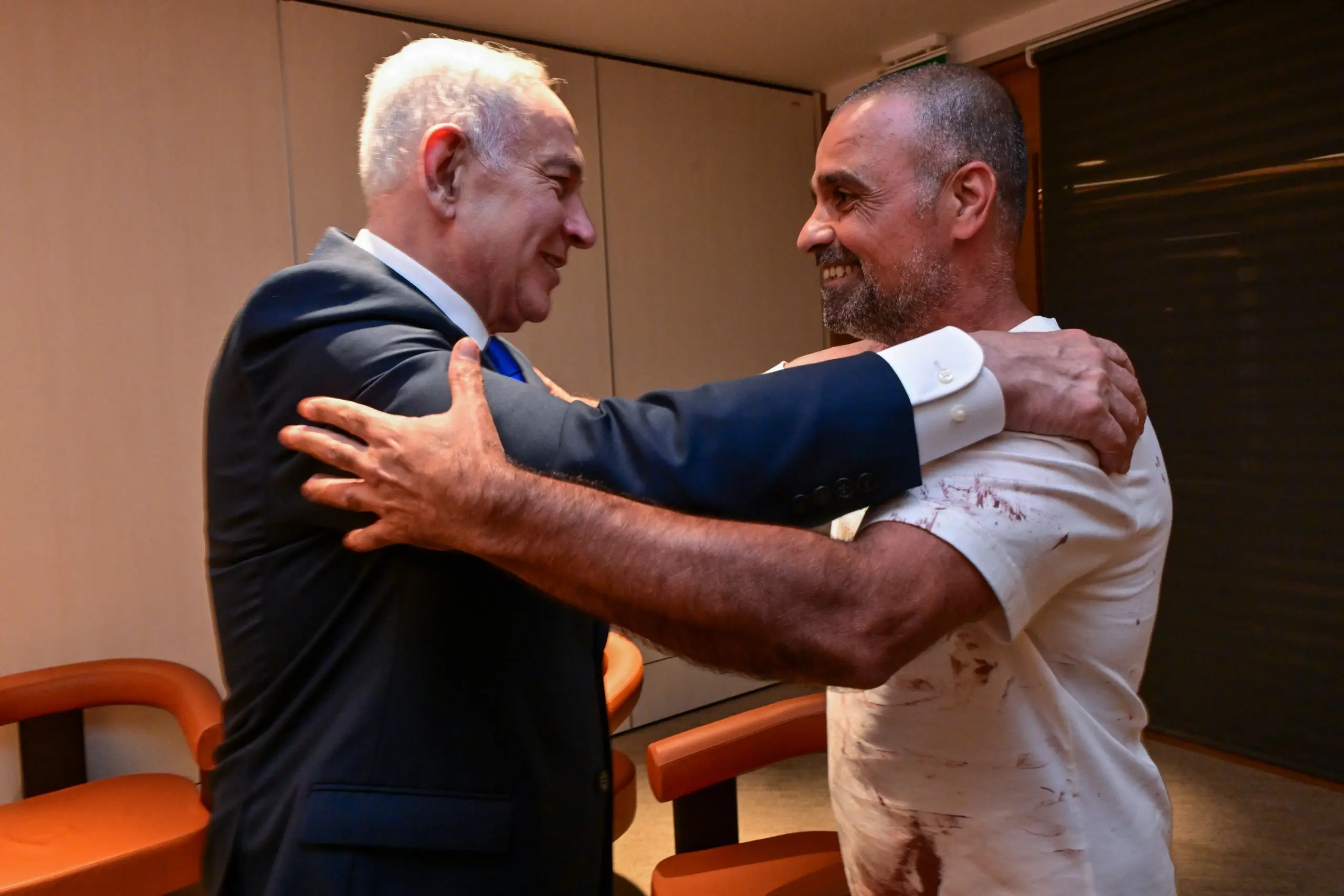 Yaniv Hayun said he knew what to do at the controls after watching it on TV (X/@IsraeliPM)  