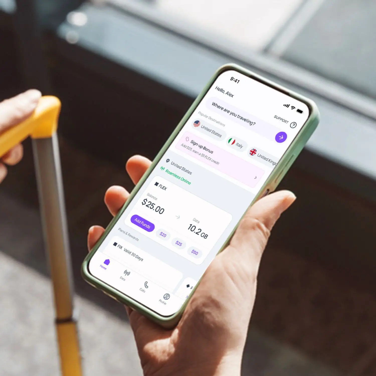 Those travelling across the US could pay just 64p per day to use data (Roamless)
