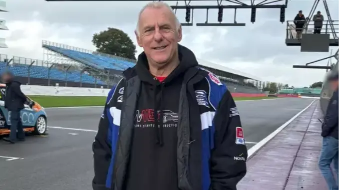 Doctor explains link between oral sex and cancer as dad thought symptoms were just being 'run down'