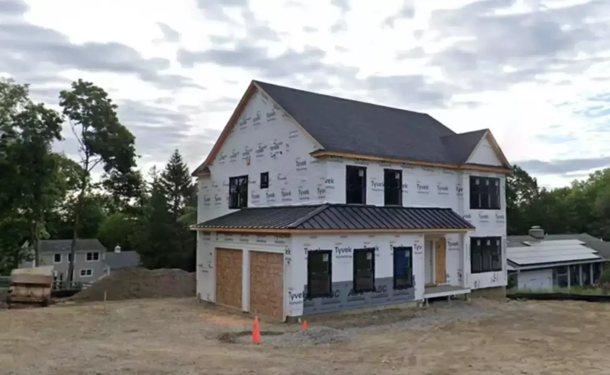 Dr. Daniel Kenigsberg was left furious when a house was built on land he'd owned since 1991 without his consent (NBC New York)