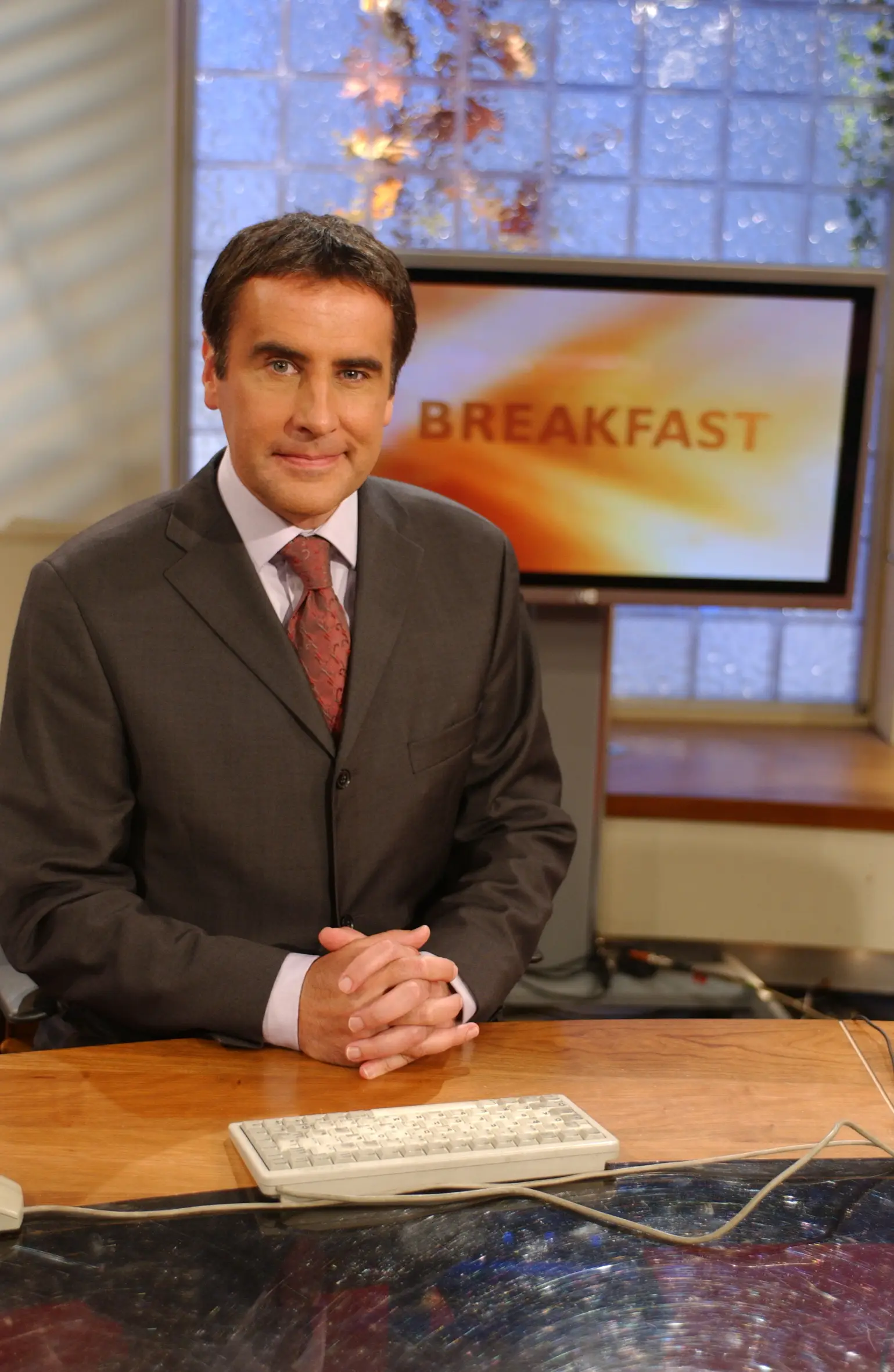 Murnaghan was a fixture on British TV news over five decades. (Jeff Overs/BBC News & Current Affairs via Getty Images)