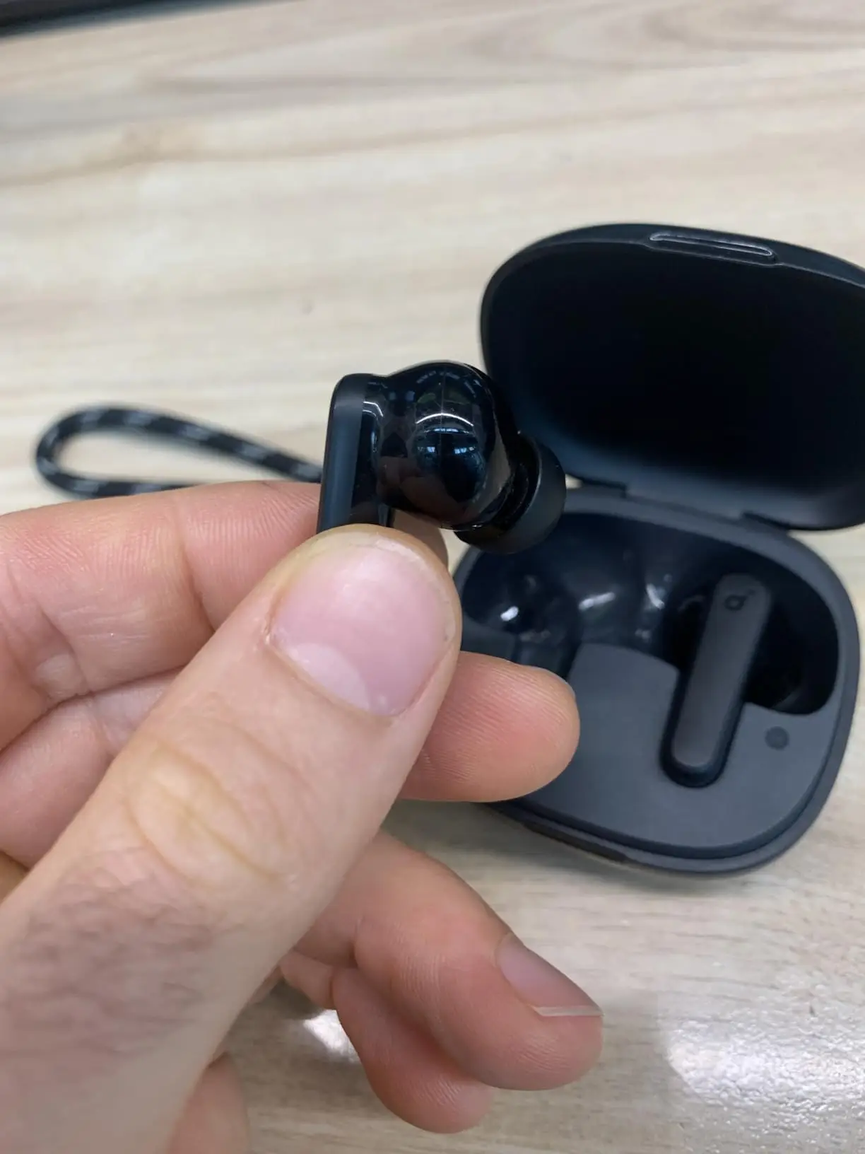 The little-known earbuds are selling fast (Amazon reviews)