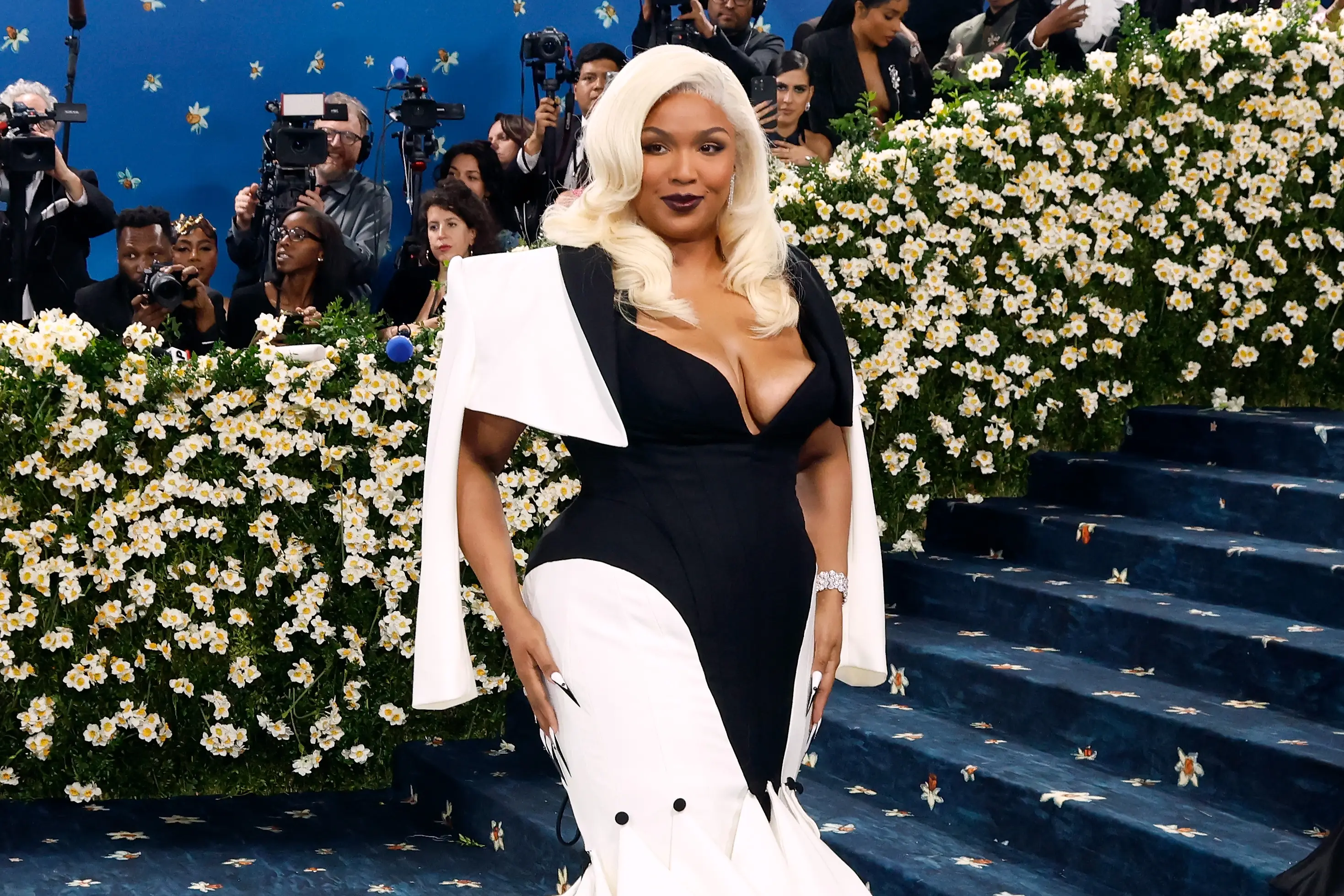 Lizzo credits her workouts and calorie deficit ( Taylor Hill/Getty Images)