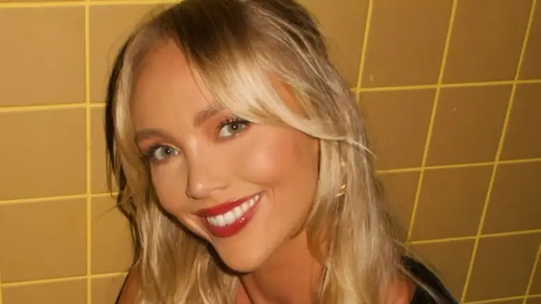 (Instagram/AnnieKnight)