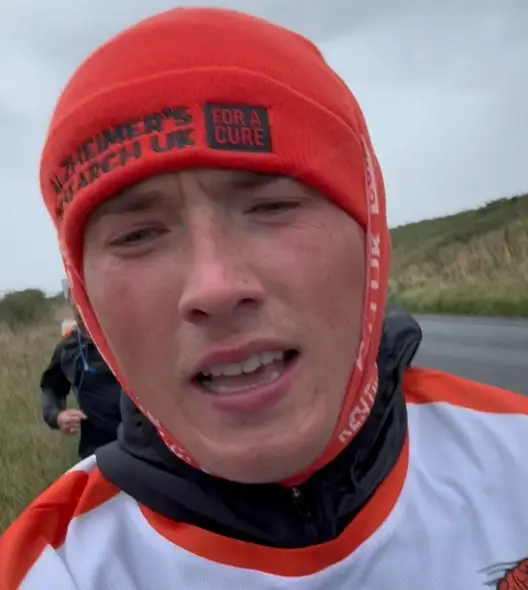 The brothers are now running the length of the country to raise funds for Alzheimers Research UK (Instagram/jord_adams)