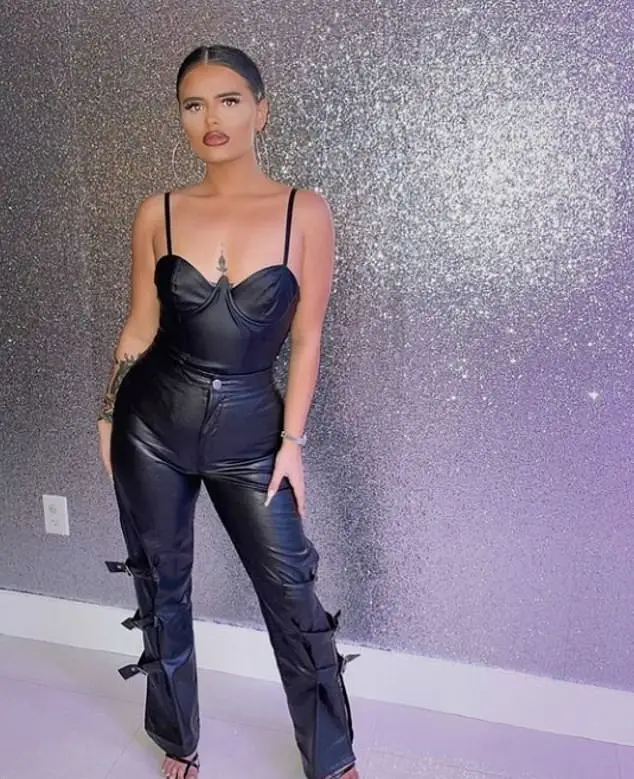 It was believed that Saffron Drewitt-Barlow's 'ex-boyfriend' was in a relationship with her dad (Instagram/@saffron_db)