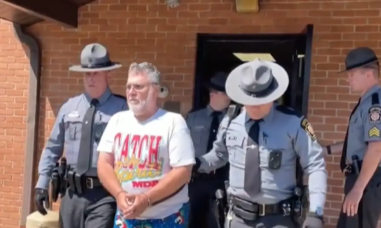 James Russell Kahl is accused of locking his children in a room like a 'dungeon' with cameras set up (CBS News)