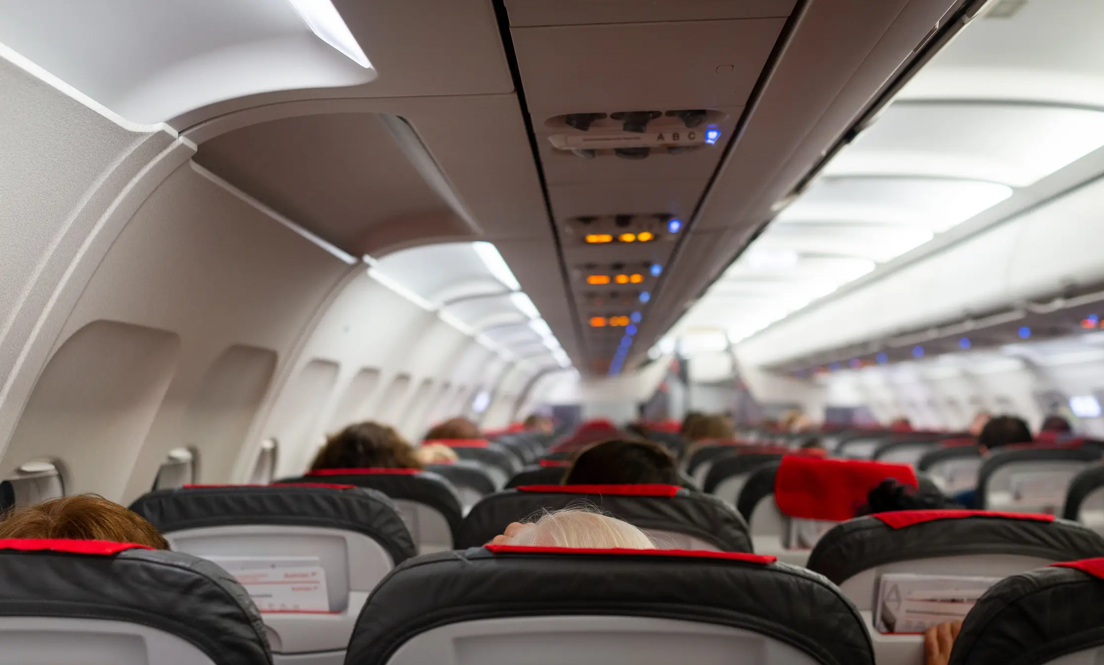 Rawdogging involves doing nothing on your flight (Getty Stock Photo)