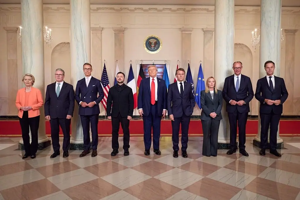 Trump's height has once again been questioned (Ukrainian Presidency / Handout/Anadolu via Getty Images