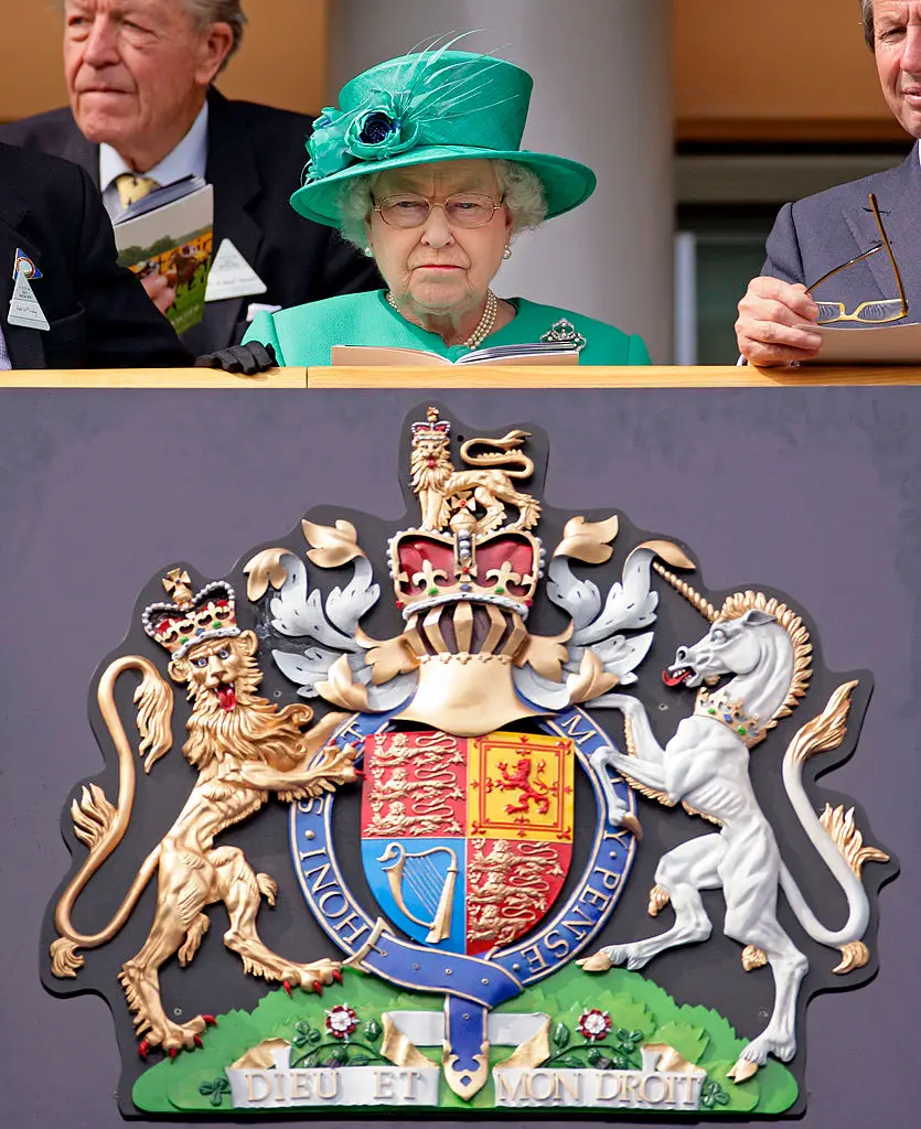 Queen Elizabeth's coat of arms - note the difference in the shape of the crown (Indigo/Getty Images)