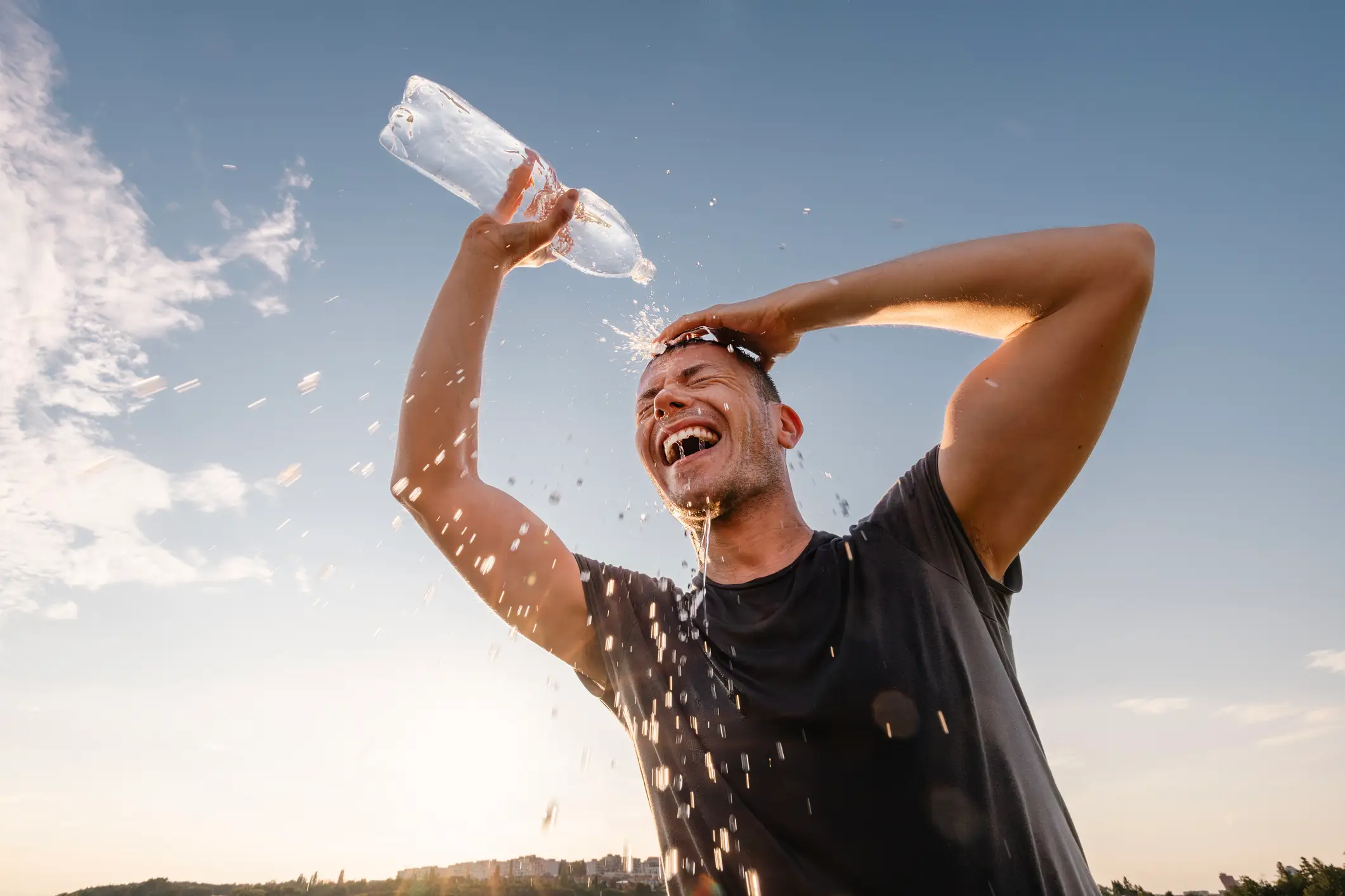 Some men are struggling in the hot weather (Getty Stock Photo)