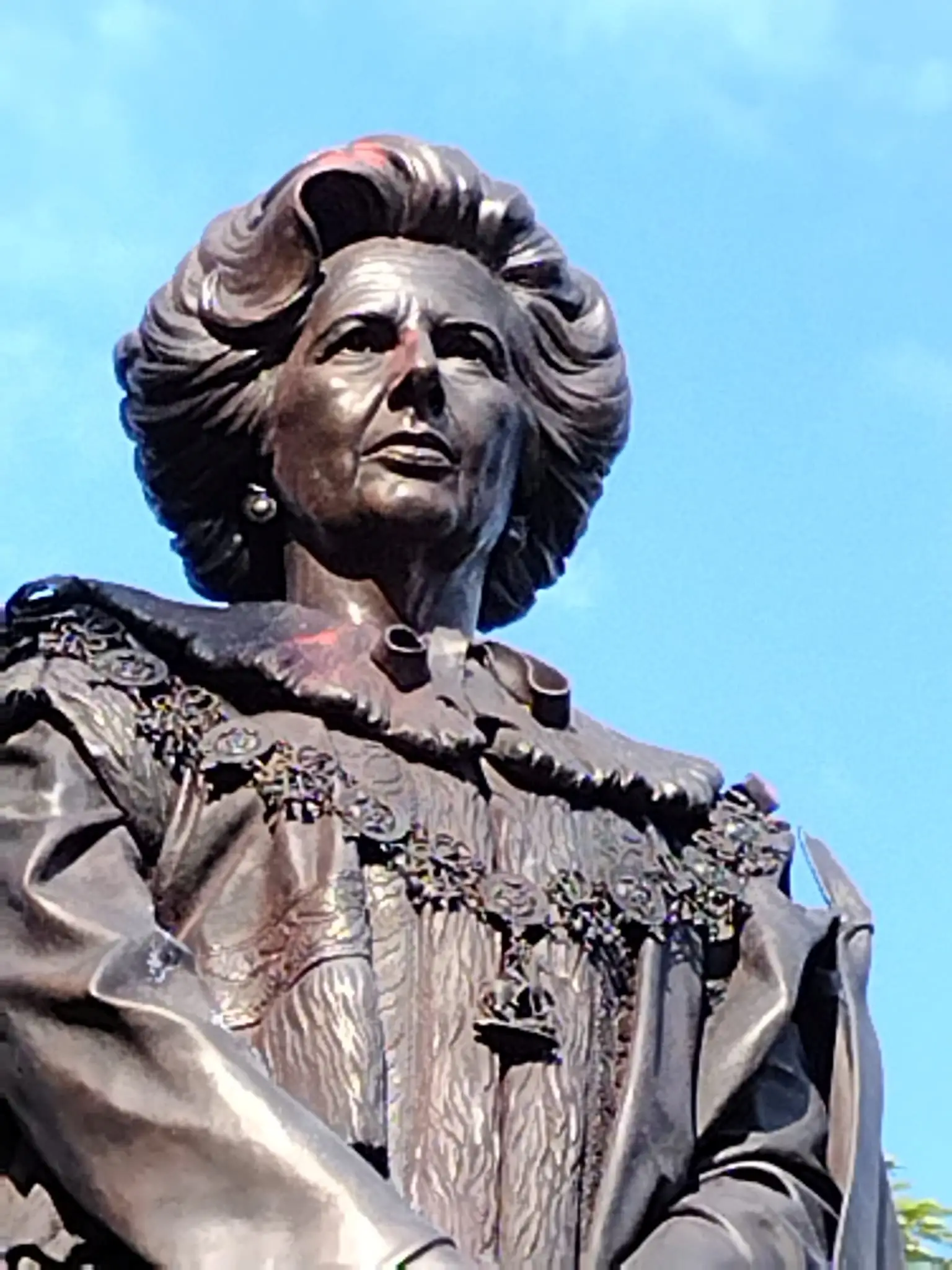 The statue was covered in red paint.