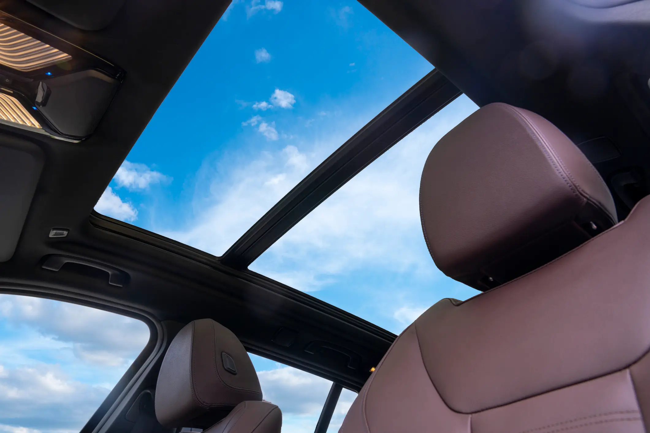 You'll never look at a sunroof in the same way again (Witthaya Prasongsin/Getty stock photo)